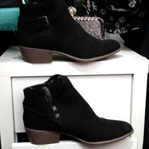 Black Ankle boots with strap